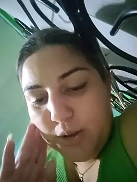 barbielamaravilla11 online show from 11/12/25, 12:05