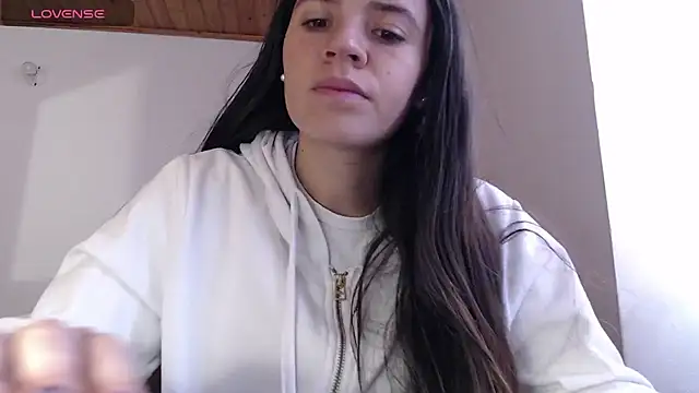 Skylar Serenity online show from 11/23/25, 02:39