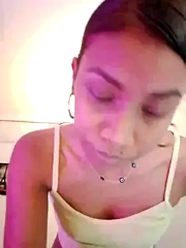 Snapshot of keeyla_stone chatting on 01/15/26, 09:07 keeyla stone online show from 01/15/26, 09:07