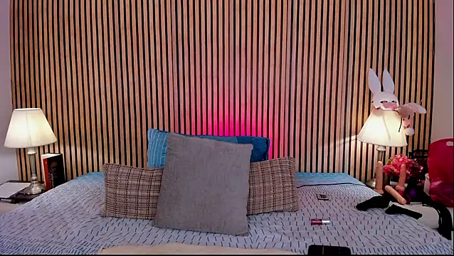 Snapshot of keeyla_stone chatting on 02/07/26, 11:30 keeyla stone online show from 02/07/26, 11:30