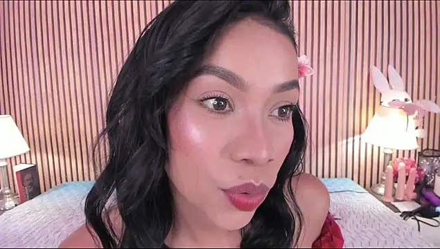 Snapshot of keeyla_stone chatting on 02/14/26, 10:28 keeyla stone online show from 02/14/26, 10:28