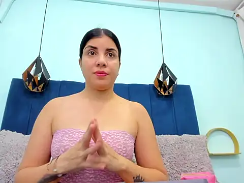 Snapshot of sweet_klem_19 chatting on 01/15/26, 12:59 sweet klem 19 online show from 01/15/26, 12:59