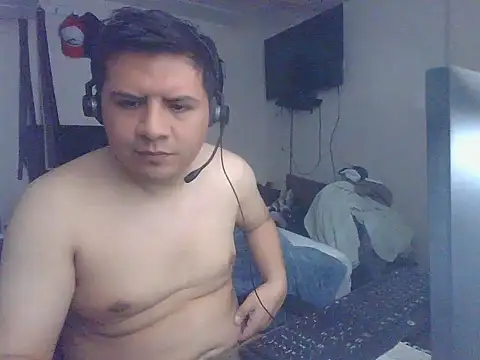 Snapshot of Xxxristiano chatting on 02/15/26, 02:47 Xxxristiano online show from 02/15/26, 02:47