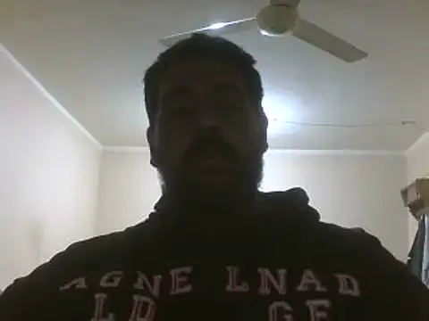 Snapshot of elpoop7305 chatting on 02/07/26, 11:52 elpoop7305 online show from 02/07/26, 11:52