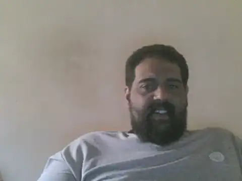 Snapshot of elpoop7305 chatting on 02/13/26, 07:59 elpoop7305 online show from 02/13/26, 07:59