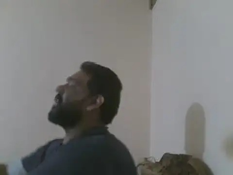 Snapshot of elpoop7305 chatting on 03/17/26, 09:34 elpoop7305 online show from 03/17/26, 09:34