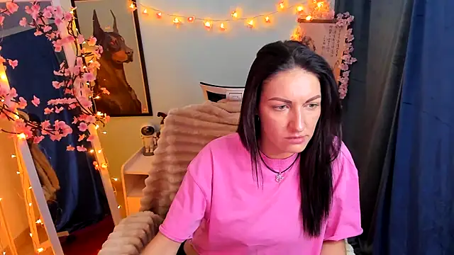 Snapshot of Aurora_Loveu chatting on 02/11/26, 09:20 Aurora Loveu online show from 02/11/26, 09:20