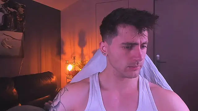 Oscar Miller  online show from 10/11/25, 09:24