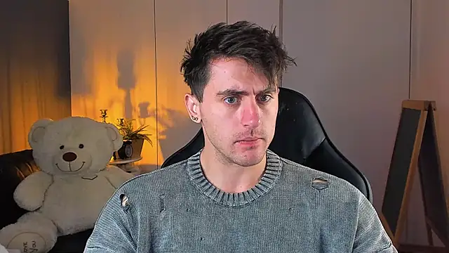 Oscar Miller  online show from 11/01/25, 09:06