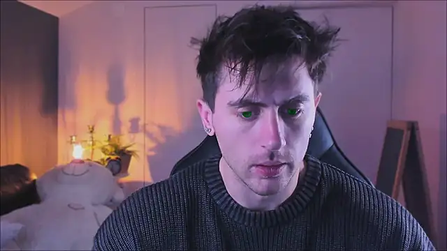 Oscar Miller  online show from 11/08/25, 08:40