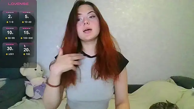 Snapshot of M31issa_Cherry chatting on 05/29/26, 12:36 M31issa Cherry online show from 05/29/26, 12:36
