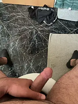 Snapshot of geilheit12 chatting on 09/16/25, 04:08 geilheit12 online show from 09/16/25, 04:08