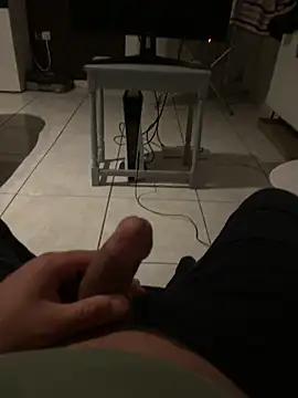 Snapshot of geilheit12 chatting on 10/19/25, 12:22 geilheit12 online show from 10/19/25, 12:22