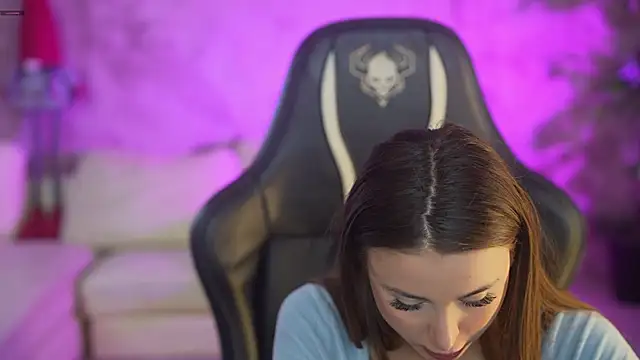 Luna secretgirl online show from 11/23/25, 08:03