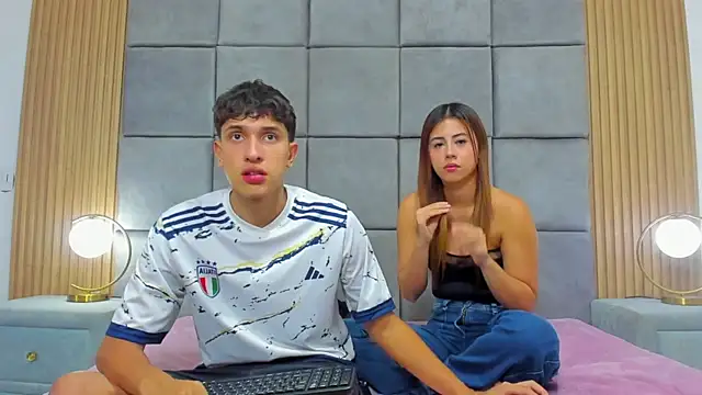 ChanellandMax online show from 11/15/25, 08:05