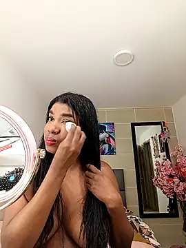 KendraChavez  online show from 10/05/25, 06:01