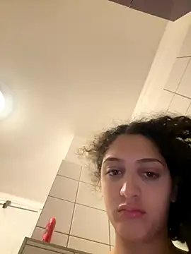 Snapshot of DreamThickCouple chatting on 10/19/25, 09:37 DreamThickCouple online show from 10/19/25, 09:37