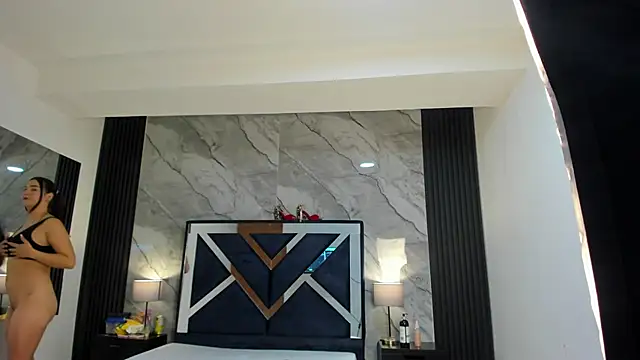 VioletRose as online show from 09/13/25, 03:45