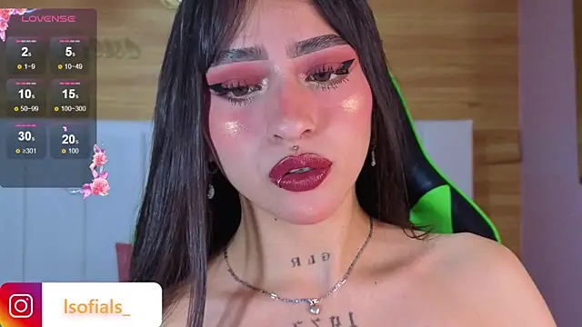 Snapshot of Abril_Velvet_a_ chatting on 02/03/26, 12:43 Abril Velvet a online show from 02/03/26, 12:43