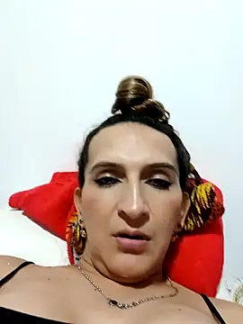 Snapshot of alanastones-19 chatting on 09/29/25, 04:39 alanastones-19 online show from 09/29/25, 04:39