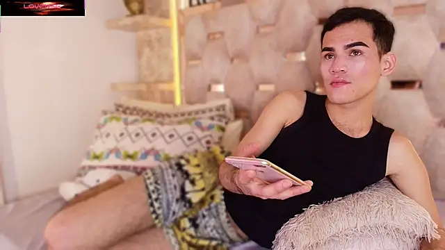 Snapshot of alessandro_musk chatting on 02/05/26, 08:30 alessandro musk online show from 02/05/26, 08:30