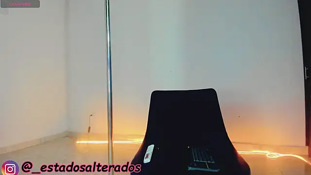 auraeroticaxxx online show from 06/16/26, 04:48