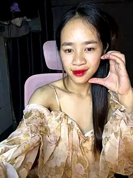 TiNa 04 online show from 09/08/25, 02:27