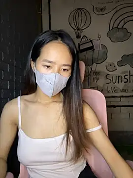 TiNa 04 online show from 09/23/25, 06:22