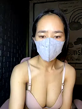 TiNa 04 online show from 09/24/25, 10:24