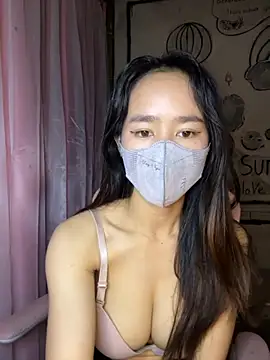 TiNa 04 online show from 10/02/25, 10:55