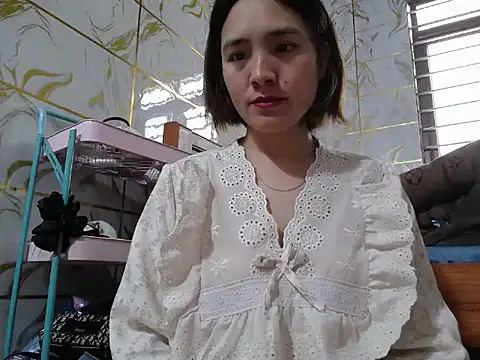 Lyzizi lovely09 online show from 11/24/25, 02:22