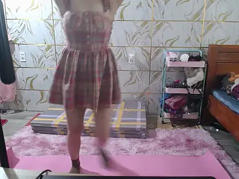 Lyzizi lovely09 online show from 01/07/26, 02:36