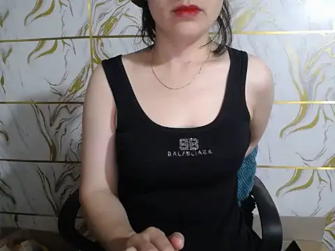 Lyzizi lovely09 online show from 06/14/26, 05:31