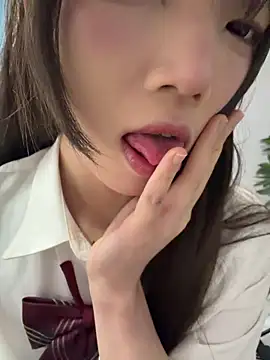 Snapshot of Yiyi-707 chatting on 02/26/26, 12:37 Yiyi-707 online show from 02/26/26, 12:37