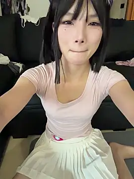 Snapshot of Yiyi-707 chatting on 07/02/26, 10:21 Yiyi-707 online show from 07/02/26, 10:21
