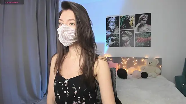 Snapshot of take_me_to_moon chatting on 01/12/26, 01:33 take me to moon online show from 01/12/26, 01:33