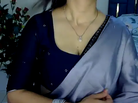 Rumi cute online show from 04/25/26, 04:04