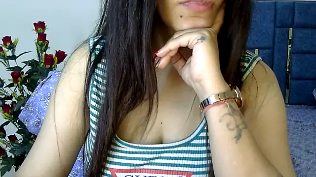 Snapshot of Rumi_cute chatting on 07/28/26, 06:31 Rumi cute online show from 07/28/26, 06:31