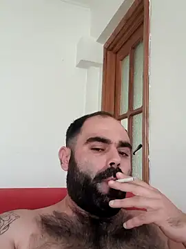 Snapshot of body02081 chatting on 09/21/25, 02:08 body02081 online show from 09/21/25, 02:08
