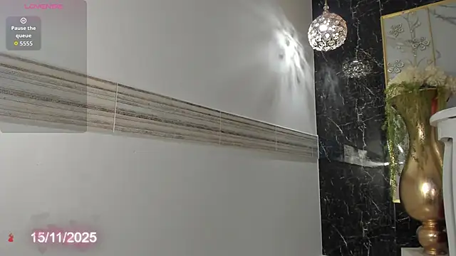 Sophi Johnson online show from 11/16/25, 05:35