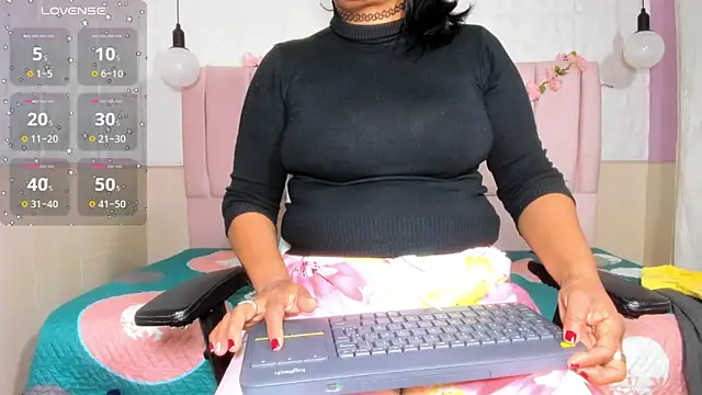 mya blaze online show from 10/22/25, 12:16