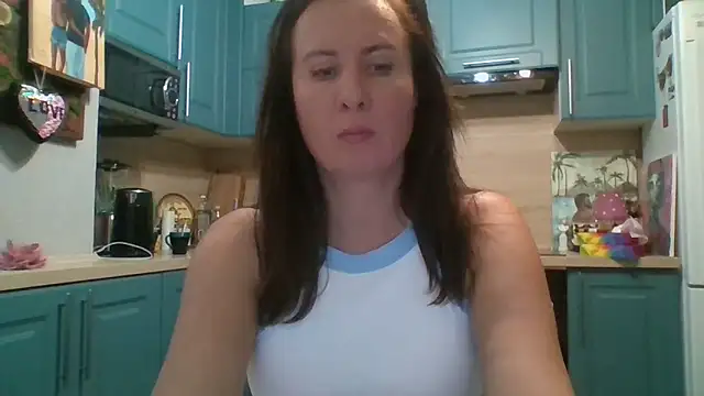 Snapshot of ALICAINWONDERLAND chatting on 11/02/25, 05:37 ALICAINWONDERLAND online show from 11/02/25, 05:37