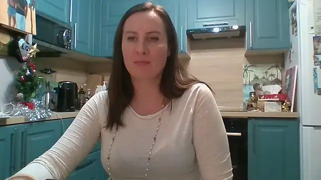 Snapshot of ALICAINWONDERLAND chatting on 01/06/26, 05:49 ALICAINWONDERLAND online show from 01/06/26, 05:49