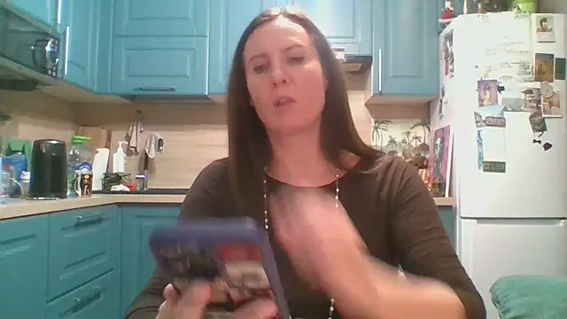 Snapshot of ALICAINWONDERLAND chatting on 02/28/26, 06:09 ALICAINWONDERLAND online show from 02/28/26, 06:09