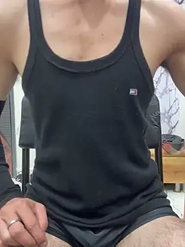 coupleyug online show from 05/03/26, 06:14
