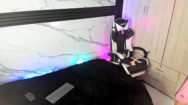 Saimonvela online show from 10/30/25, 12:06