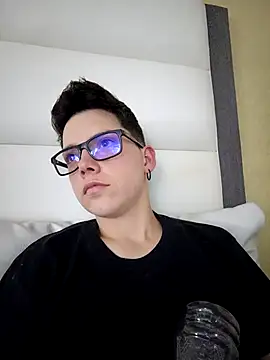 SpencerMontgomery online show from 11/11/25, 06:41