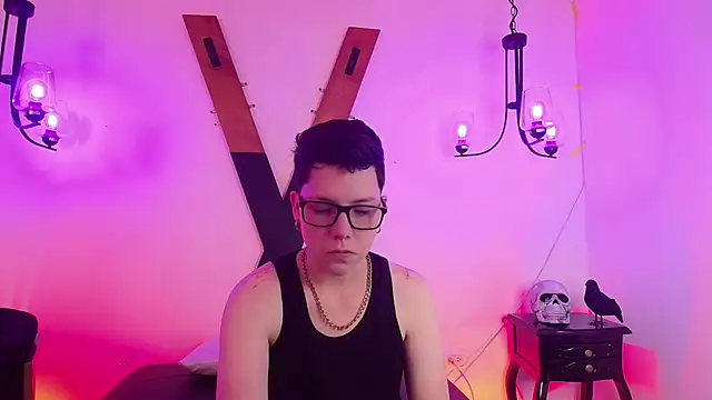 SpencerMontgomery online show from 11/26/25, 08:54