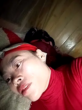 CoMay003 online show from 12/03/25, 04:38