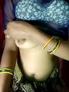 Snapshot of Sonam9696 chatting on 11/13/25, 06:51 Sonam9696 online show from 11/13/25, 06:51